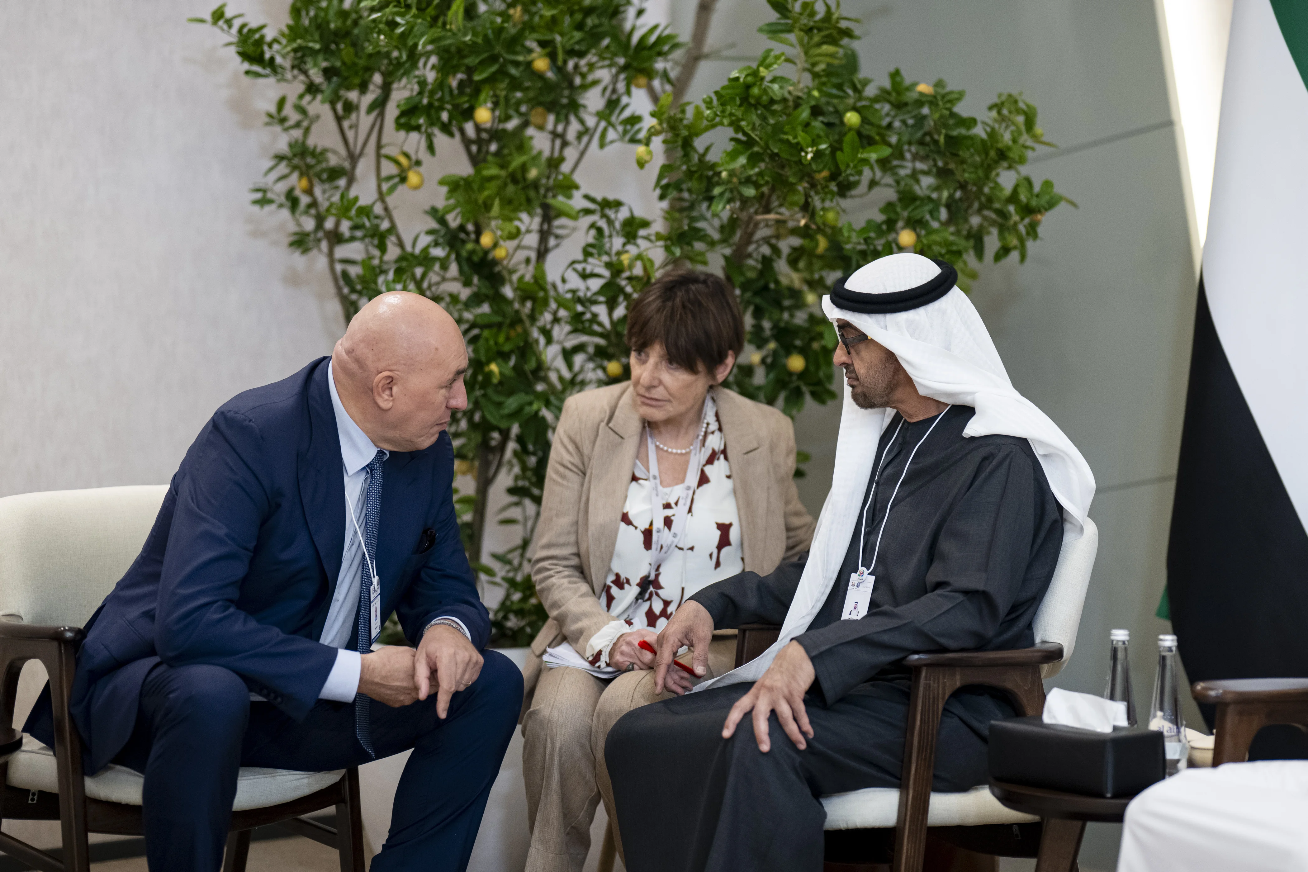 His Highness Sheikh Mohamed bin Zayed Al Nahyan, President of the United Arab Emirates, meets with Guido Crosetto, Minister of Defence of Italy, during the 2025 International Defence Exhibition and Conference (IDEX), at Abu Dhabi National Exhibition Centre (ADNEC), February 2025